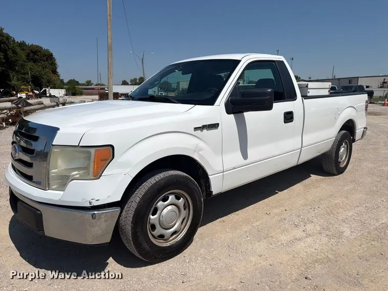 2011 Ford F150 pickup truck