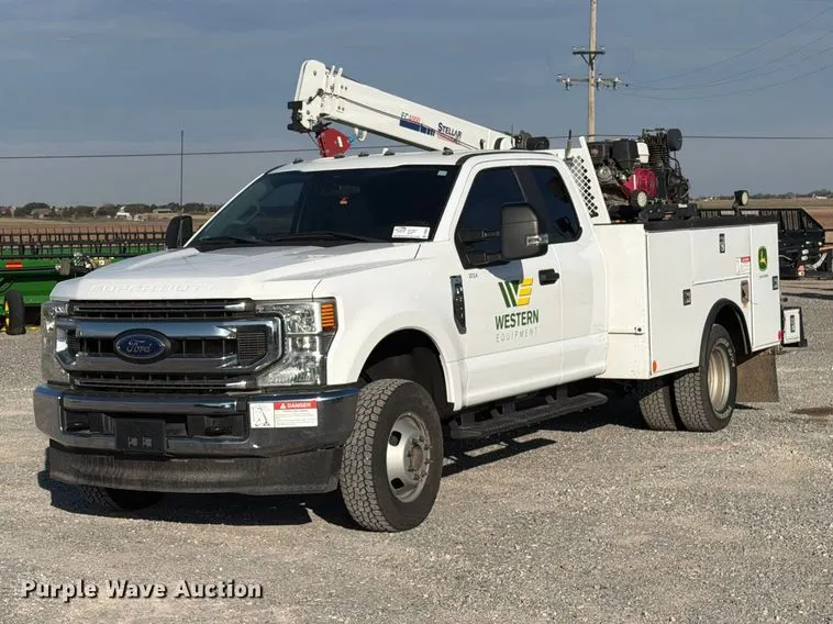 2022 Ford F350 Super Duty Ext. Cab utility / service truck