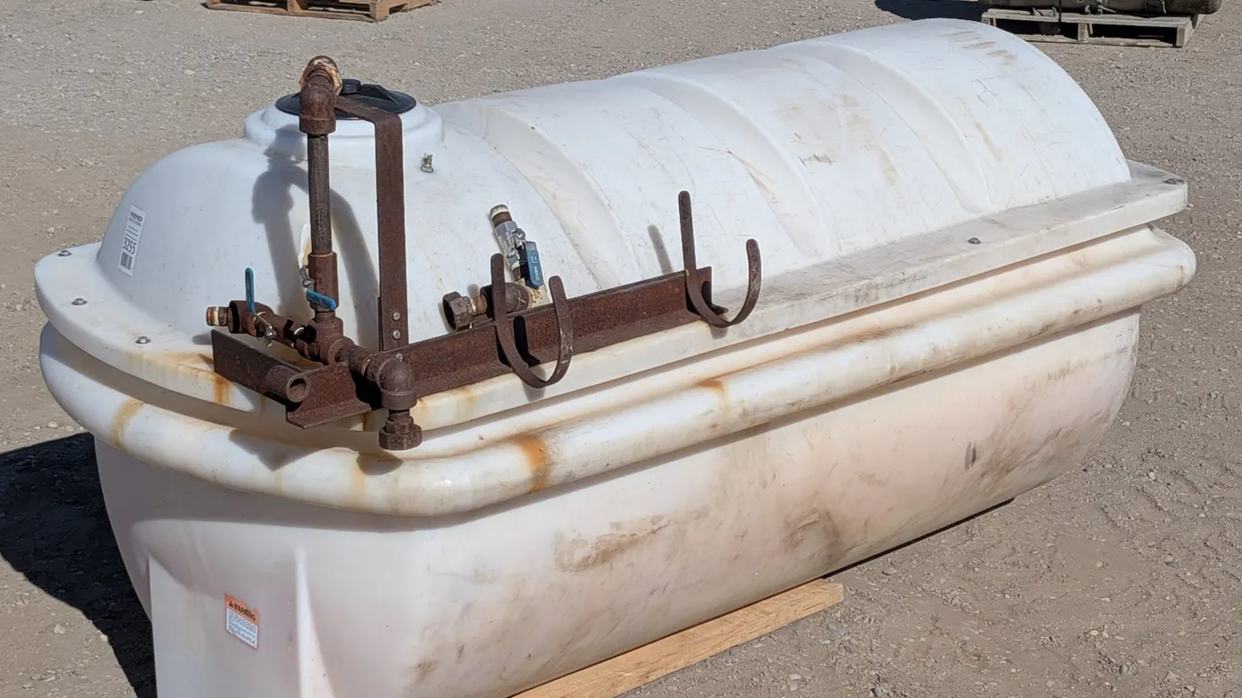 500 Gal Water Tank
