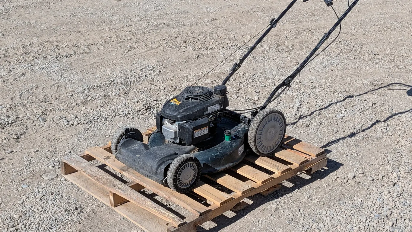 MTD Gas Lawn Mower