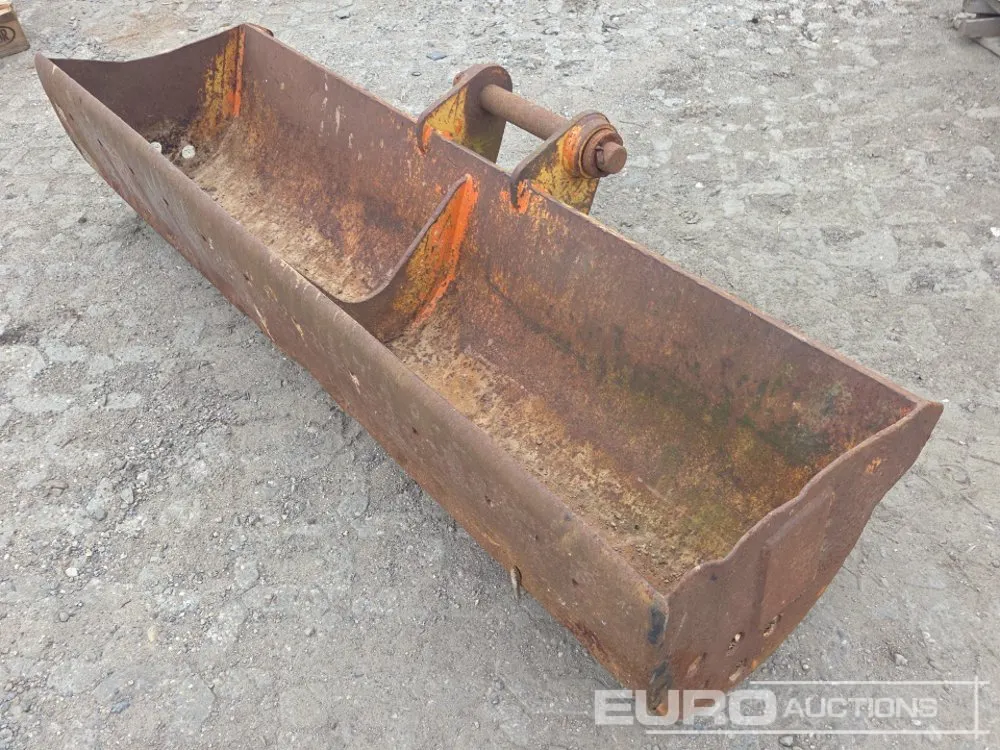 69" Ditching Bucket, 50mm Pin