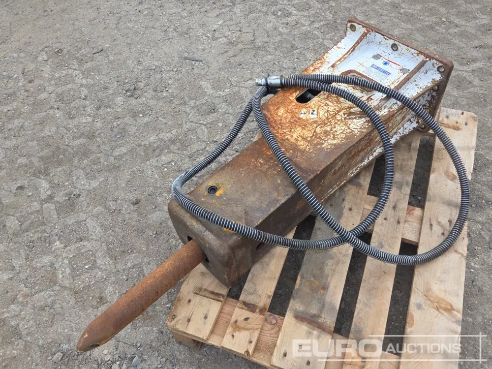 GB Hydraulic Breaker to suit 3-6 Ton Excavator