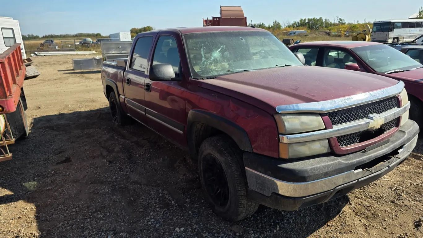 2004, CHEV SILVERADO 1500 CREWCAB 4WD- AS IS - VIN:
