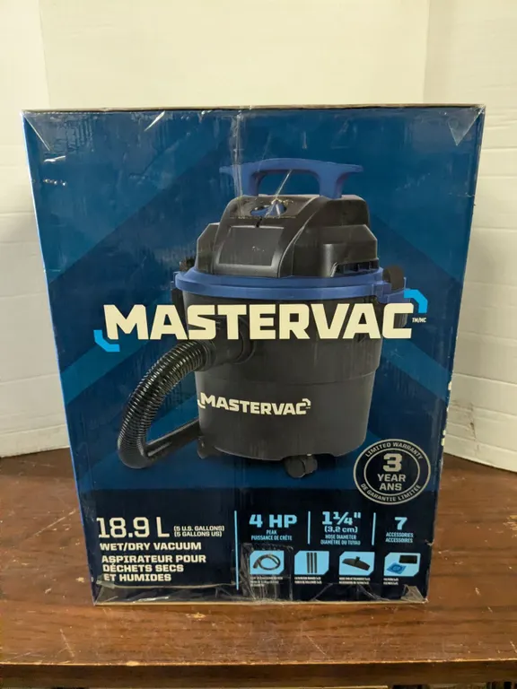 NEW in Box 18.9L "Mastervac" Wet/Dry Shop Vacuum