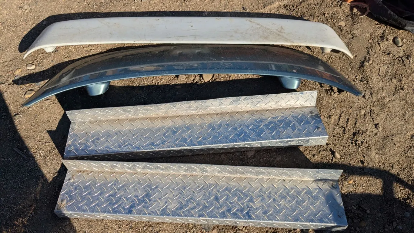 Vehicle Part Lot - Aluminum Steps, Car Spoilers