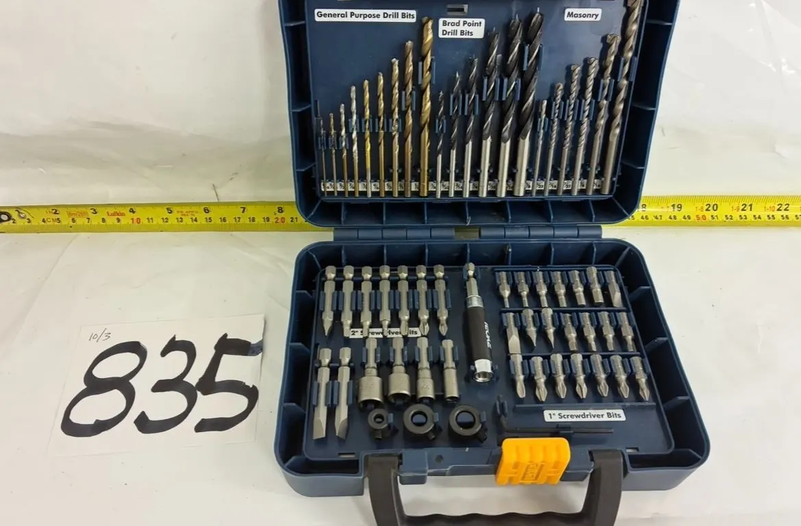 61pc Assorted Drill Bits & Driver Set