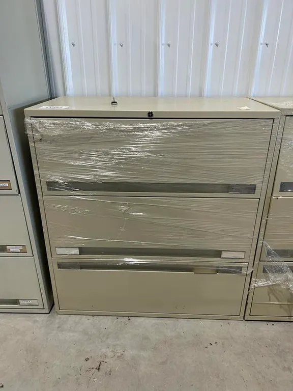 3-Drawer Filing Cabinet