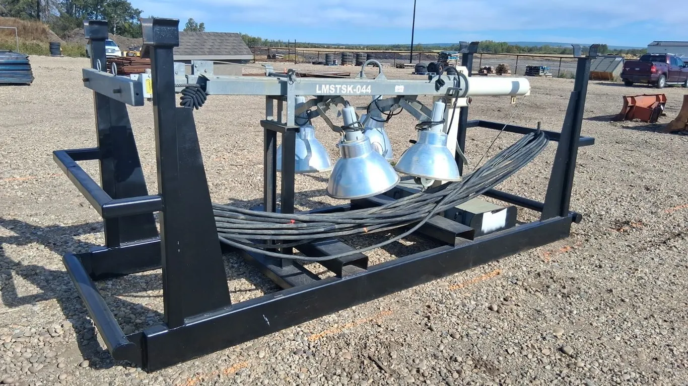 Light Tower on Steel Skid