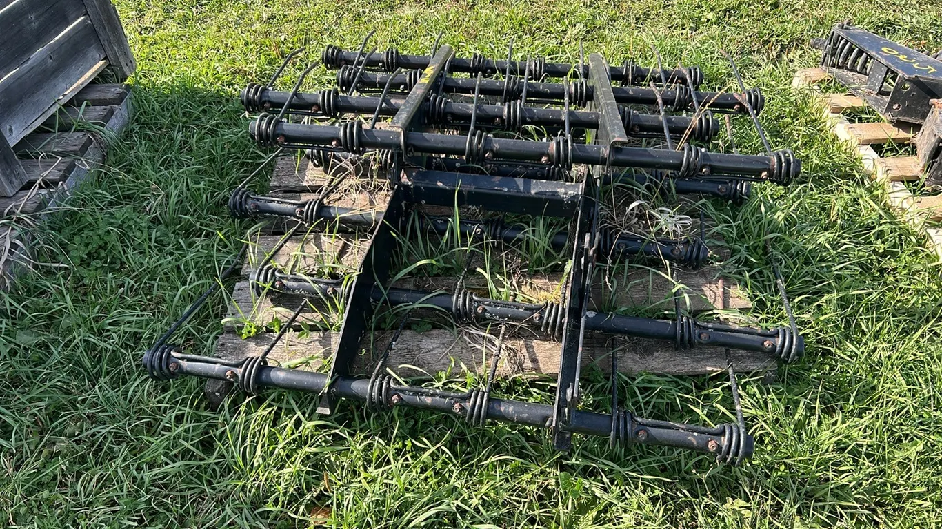 (2) Easy On 4 1/2' Four Bar Harrows