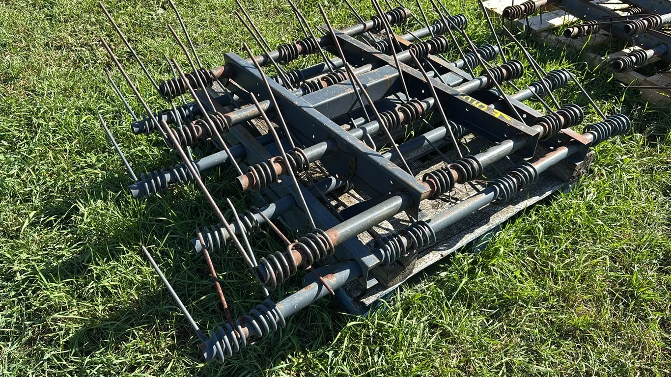 4 Bar Harrows for 820, Includes 4' & 6' Section