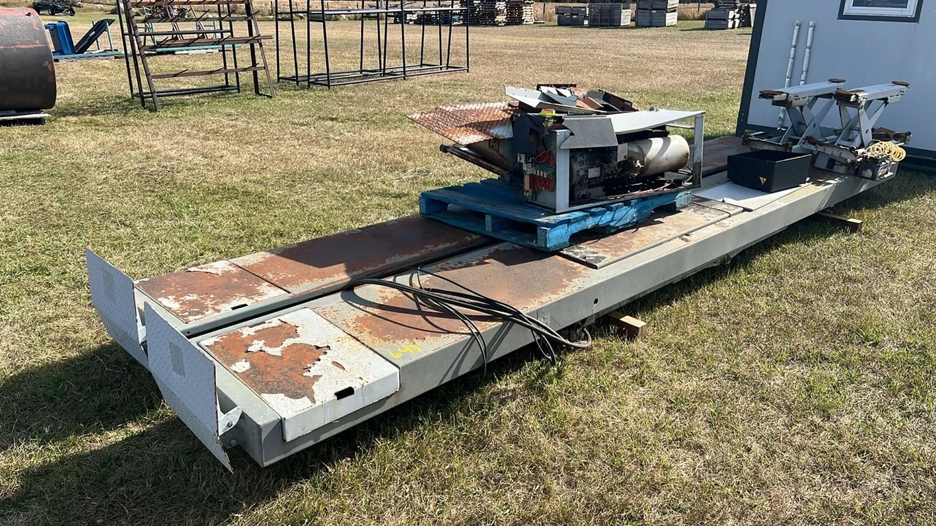 18' 2 Beam Hydraulic Car Lift with Ramps