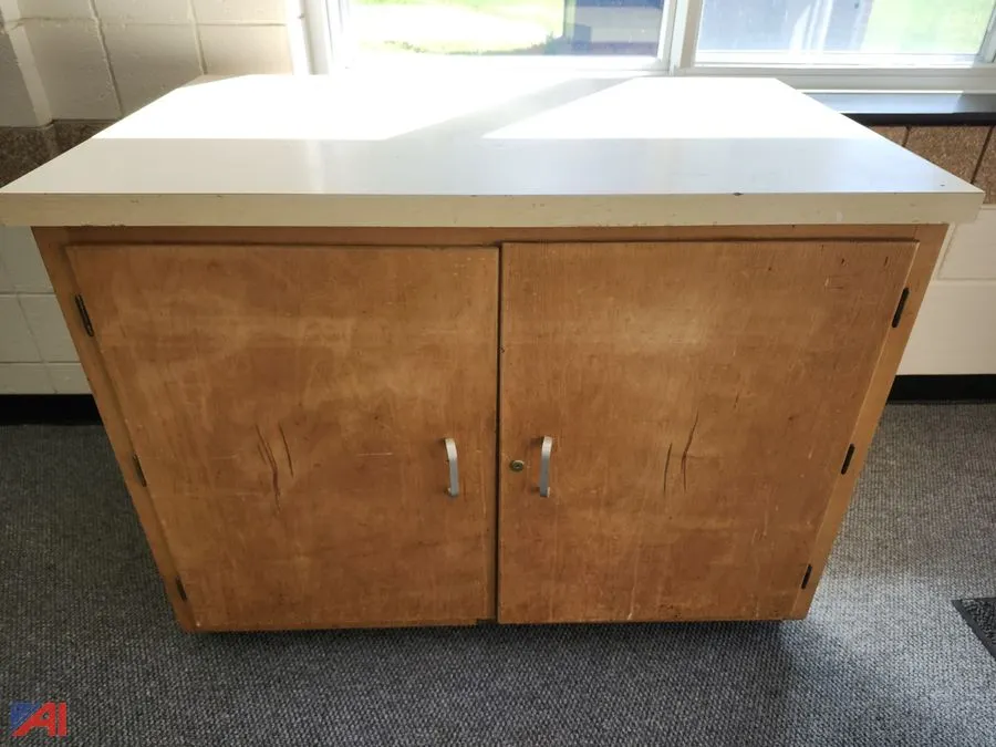 Map Paper or Blueprint Storage Cabinet