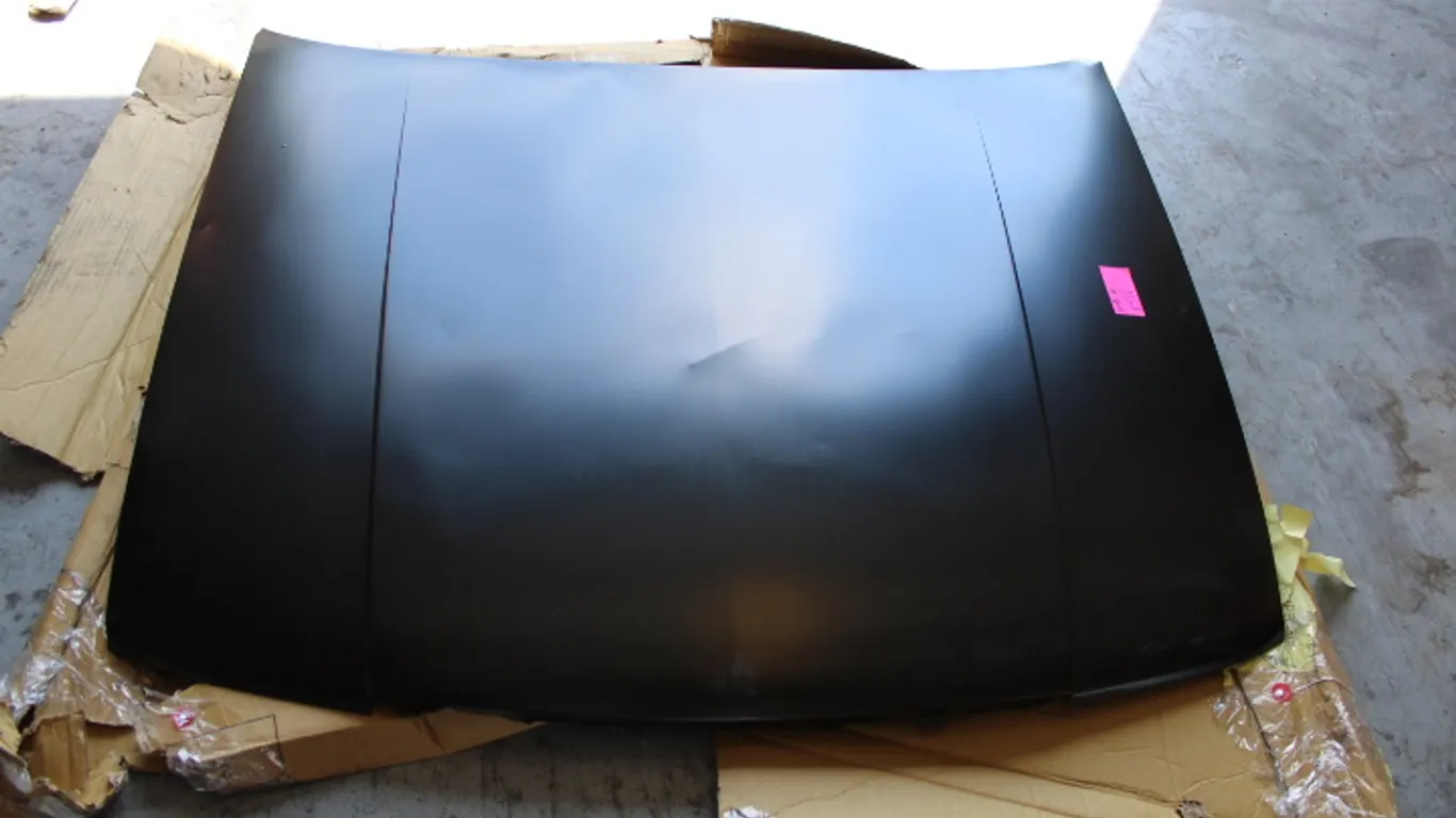 Capris 94/96 Replacement Hood