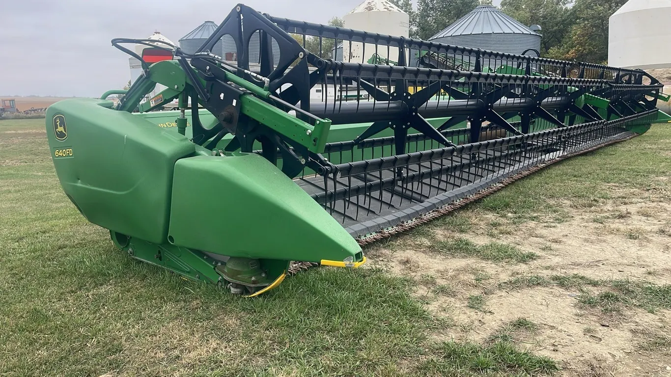 2012 John Deere 640 FD Flex Draper Header 40ft