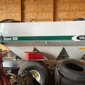 Willmar 800 Spreader