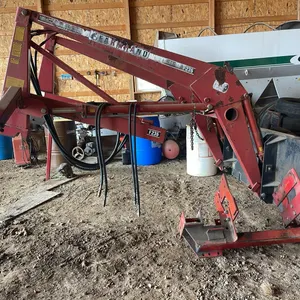 Farm Hand F235 Loader