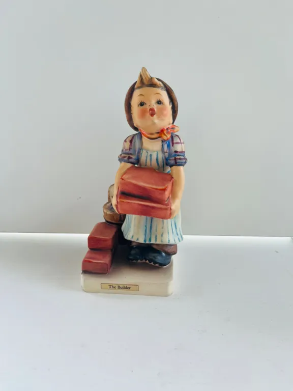 Goebel Hummel-Style Figurine "The Builder"