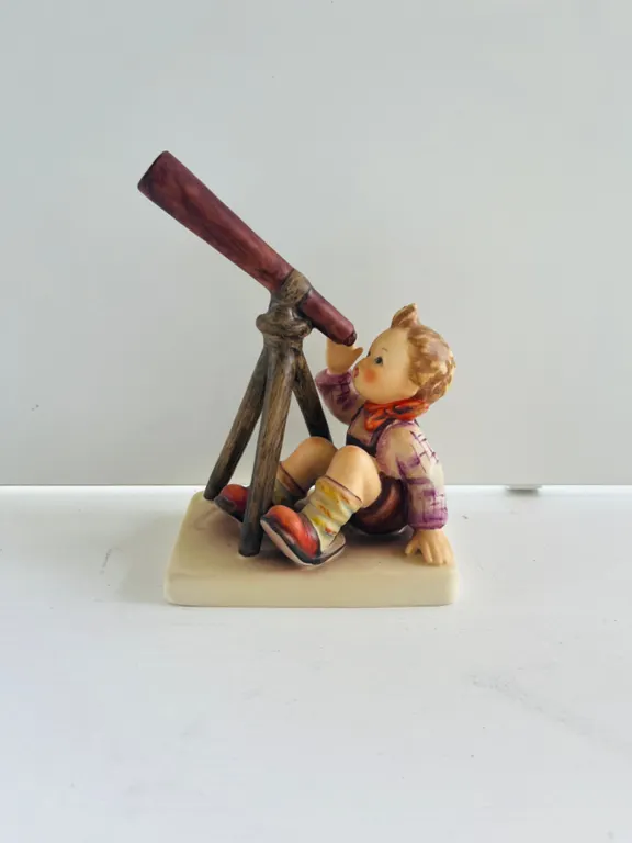 Goebel Hummel Star Gazer Porcelain Figurine