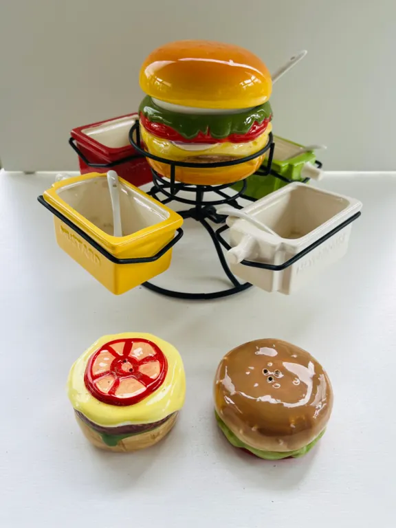 Ceramic Burger Condiment Caddy with Salt & Pepper Shakers