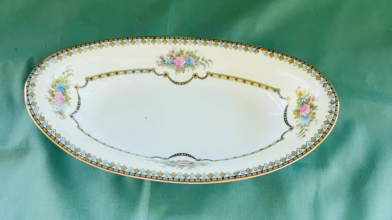 Noritake Gold Trim Floral Serving Dish