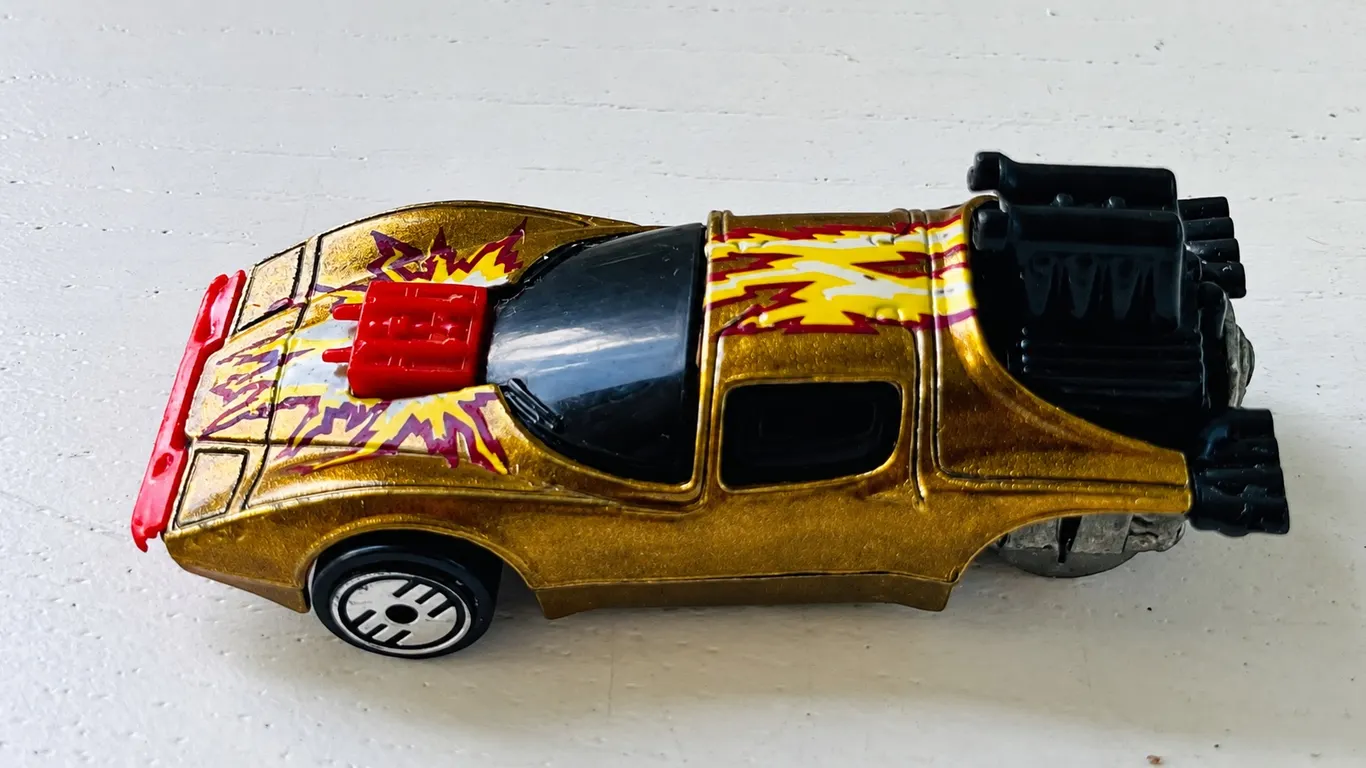 Hot Wheels Flame Stopper Die-Cast Car