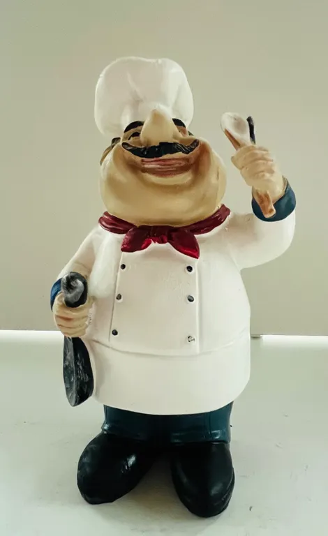 Smiling Chef Figurine Kitchen Decor