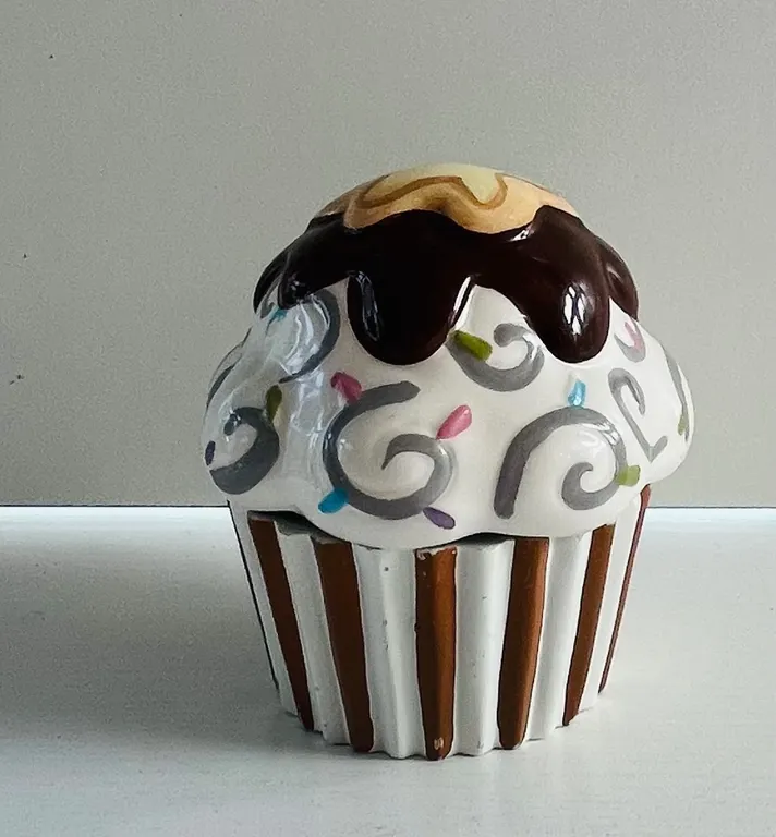 Ceramic Cupcake Candle Holder
