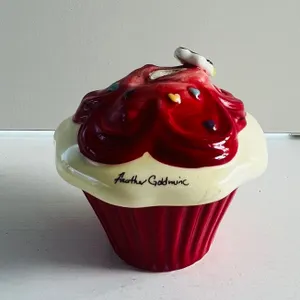 Ceramic Cupcake Trinket Box