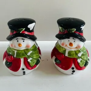 Holiday Snowman Salt and Pepper Shaker Set