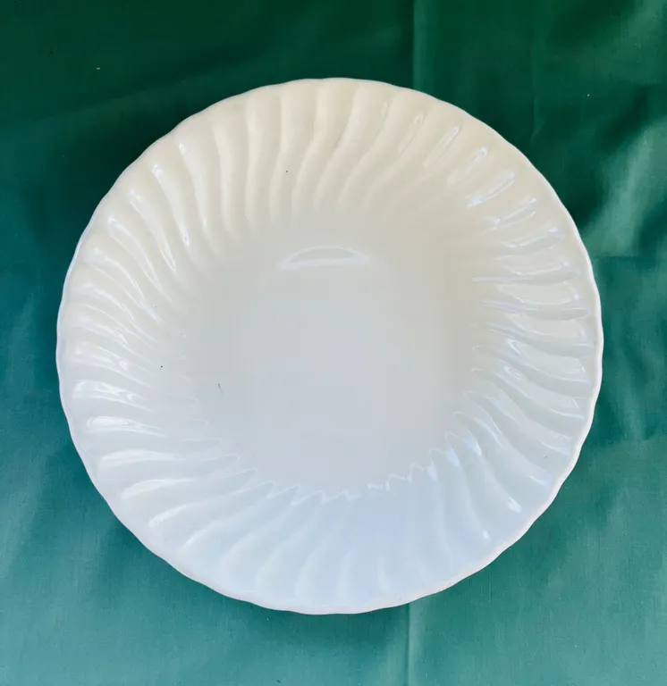 White Swirl Ceramic Serving Bowl