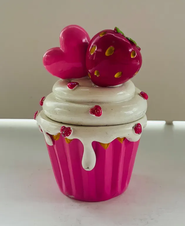 Ceramic Cupcake Trinket Box with Strawberry and Heart