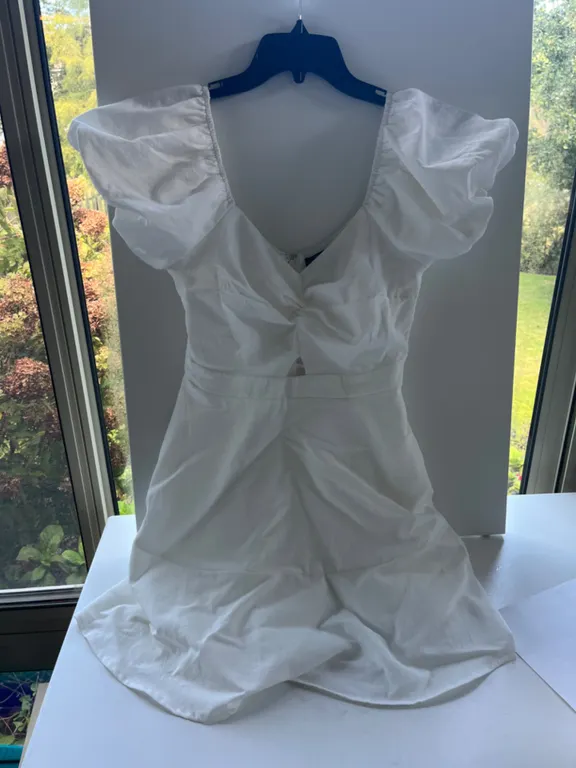 Trixxi White Short Dress with Puffed Sleeves