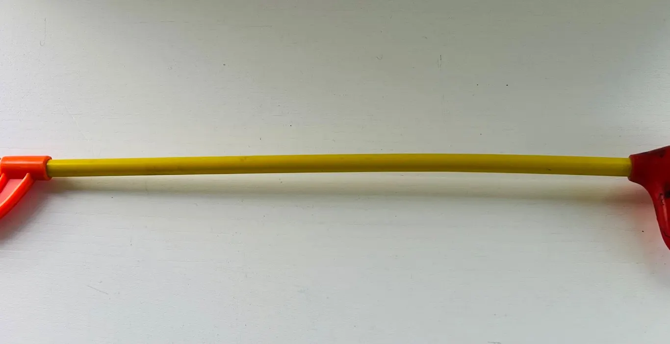 Vintage Lobster Claw Grabber Toy