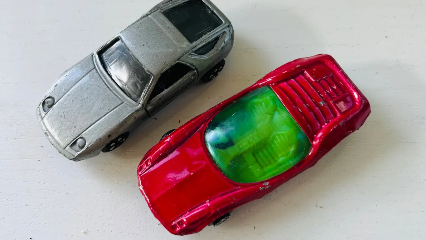 Playart Porsche 928 and Yaiming Adams Probe 16 Die-Cast Toy Cars