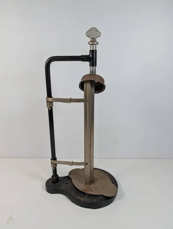 Vintage Nelson Vertical Ball Bearing Paper Cutter