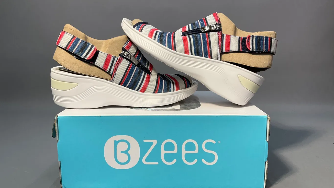 Bzees Striped Fabric Wedge Shoes, Size 8.5