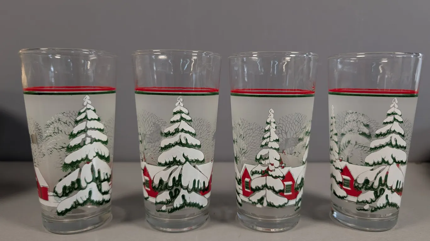 Set of Four Christmas Winter Scene Frosted Glasses