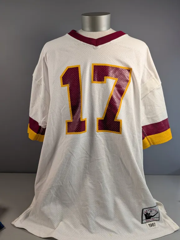 Redskins Mitchell & Ness 1987 Doug Williams Throwback Football Jersey