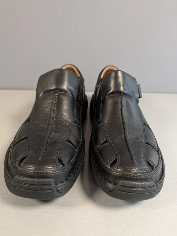Men's Timberland Black Leather Fisherman Sandals, Size 11.5