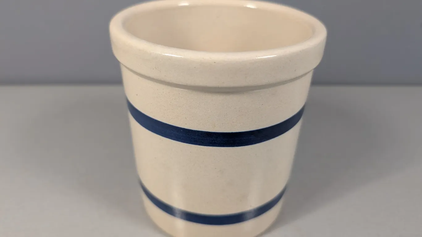 R. R. P. Co. Roseville Stoneware Crock