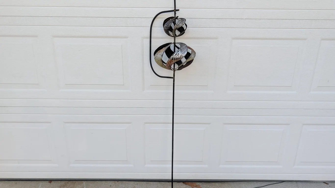 Metal Kinetic Garden Wind Spinner