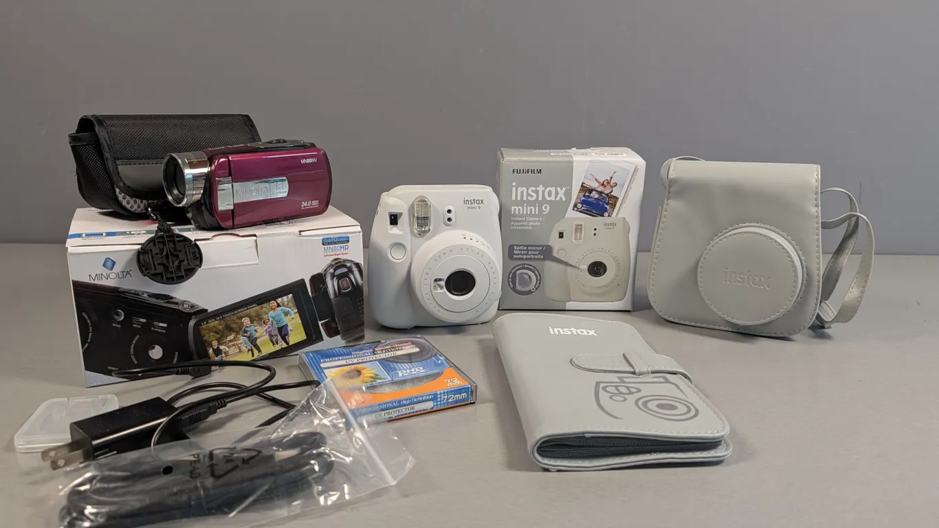 Minolta MN80NV Camcorder and Fujifilm Instax Mini 9 Camera Lot