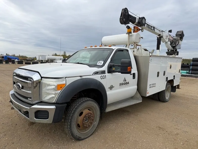 2011 Ford F550 XLT Super Duty 4x4 Service Truck