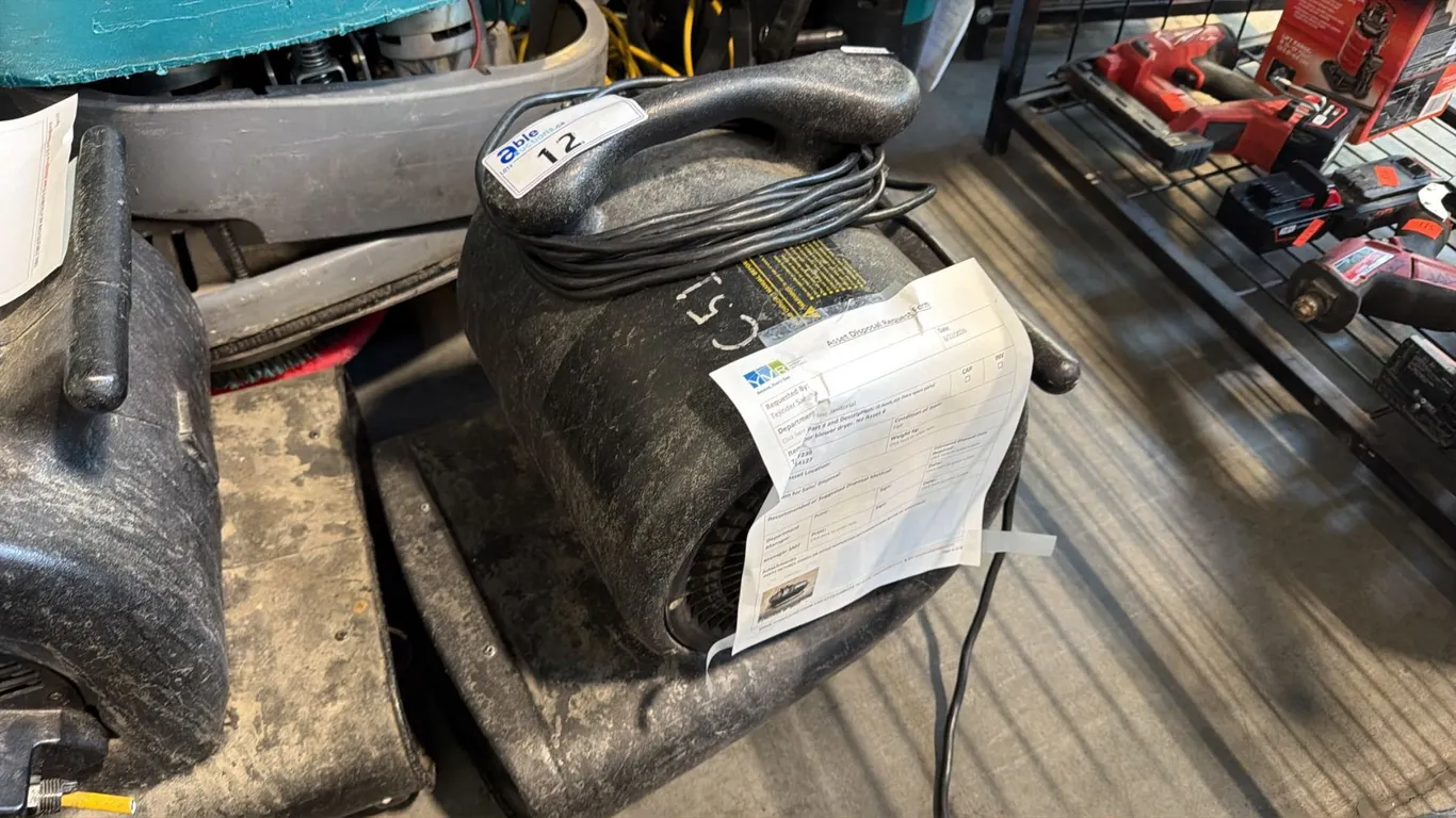 TENNANT F230 COMMERCIAL THREE SPEED STRUCTURAL DRYING CENTRIFUGAL AIR MOVER BLOWER FAN