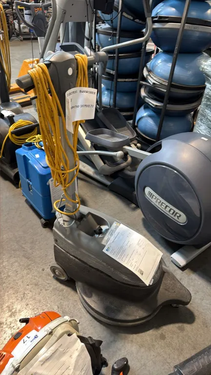 TENNANT BR-2000-DC HIGH-SPEED DUST CONTROL FLOOR BURNISHER, ELECTRIC 120V