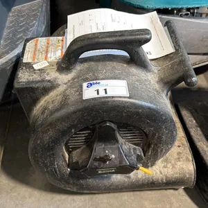 TENNANT COMMERCIAL CENTRIFUGAL AIR MOVER - CHASSIS ONLY NO FAN/CORD