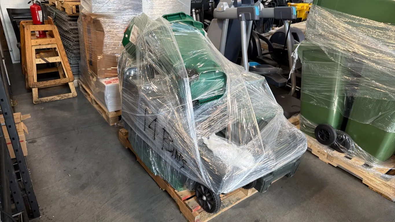 14 GREEN INDUSTRIAL HIGH-DENSITY PLASTIC MOBILE WASTE CONTAINMENT CONTAINER UNIT