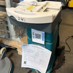 TENNANT 3050 COMMERCIAL BACKPACK VACUUM CLEANER DRY CANISTER SYSTEM 120V USED - FOR PARTS/REPAIR