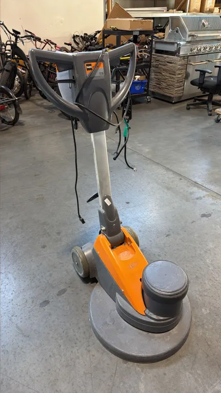 TASKI ERGODISC 50LSC STANDARD ELECTRIC LOW SPEED COMMERCIAL FLOOR MACHINE SINGLE DISC SCRUBBER
