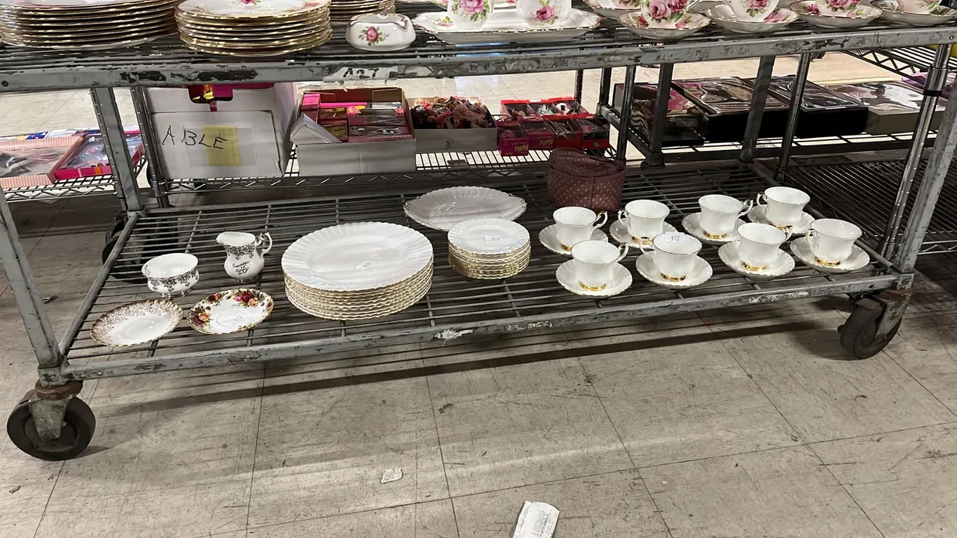 SHELF OF VINTAGE CHINA: MOST OF IT IS ROYAL ALBERT VAL D'OR
